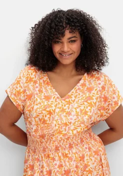 Midikleid mit Smokbund und weitem Rock