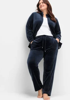 Nicki-Hausanzug aus Jacke und Hose