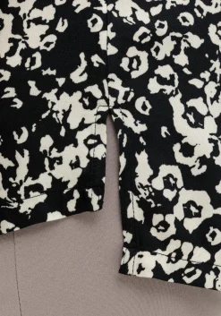 Oversize-Tunika mit Cut-outs an den Ärmeln