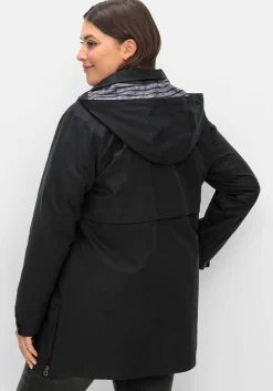 Parka mit gestreiftem Futter, wasserabweisend