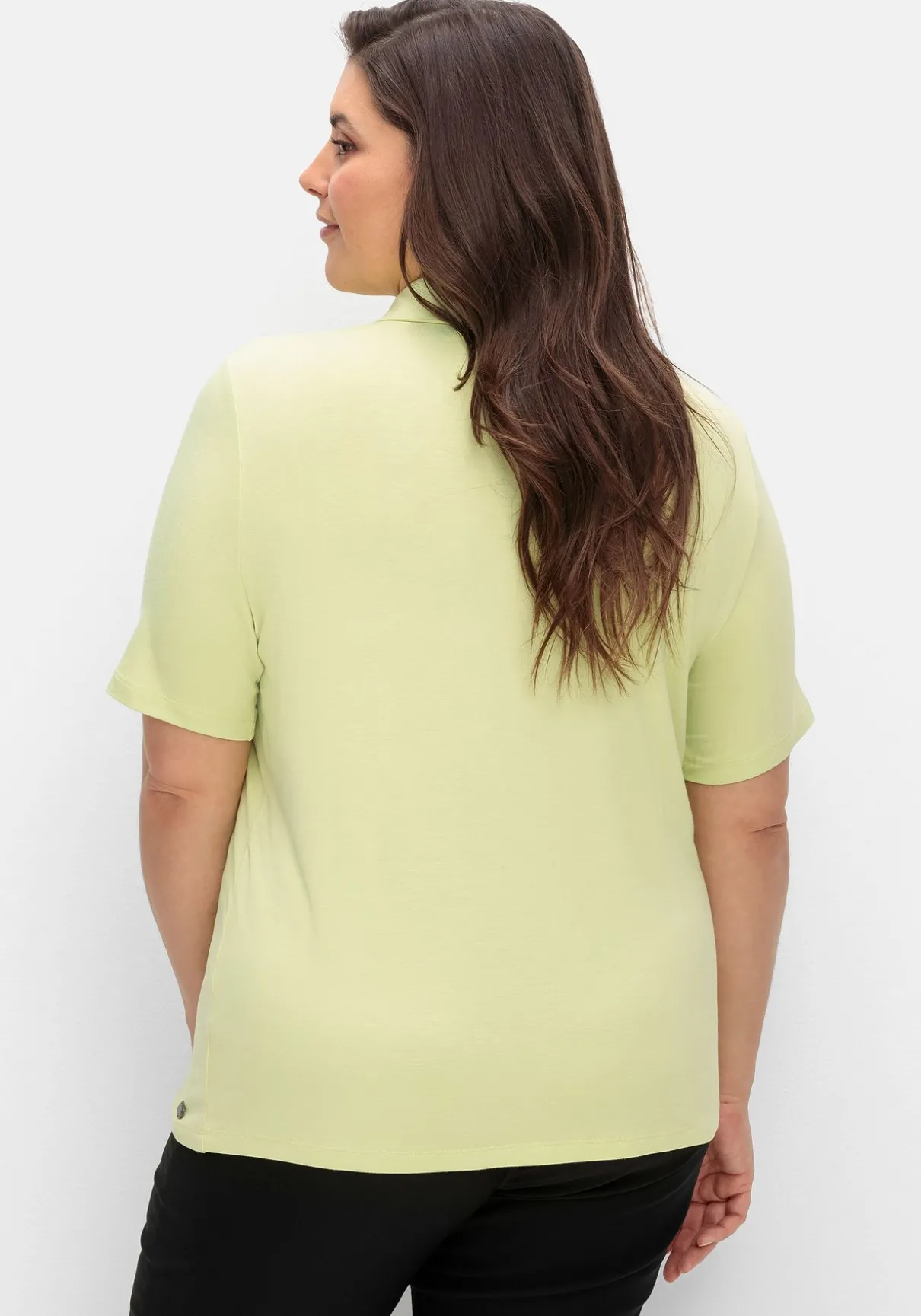 Poloshirt mit Metall-Druckknöpfen