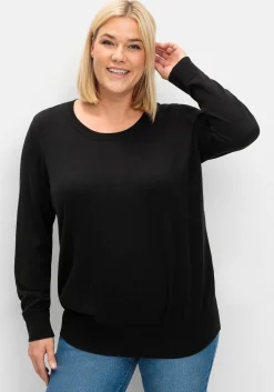 Pullover aus leichtem Strick, mit Rundhalsausschnitt