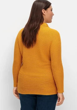 Pullover im Rippstrick, mit Raffung vorn