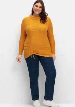 Pullover im Rippstrick, mit Raffung vorn