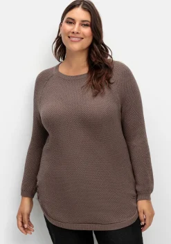 Pullover im Strukturstrick, mit Zierknöpfen seitlich