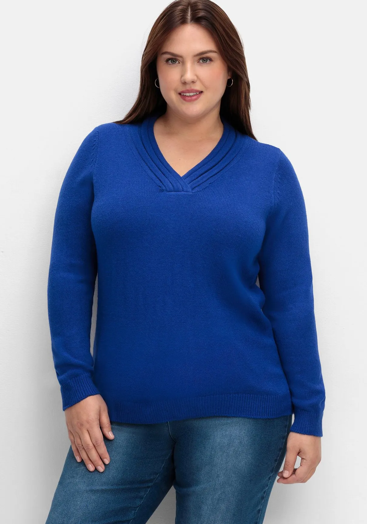 Pullover mit raffiniertem V-Ausschnitt