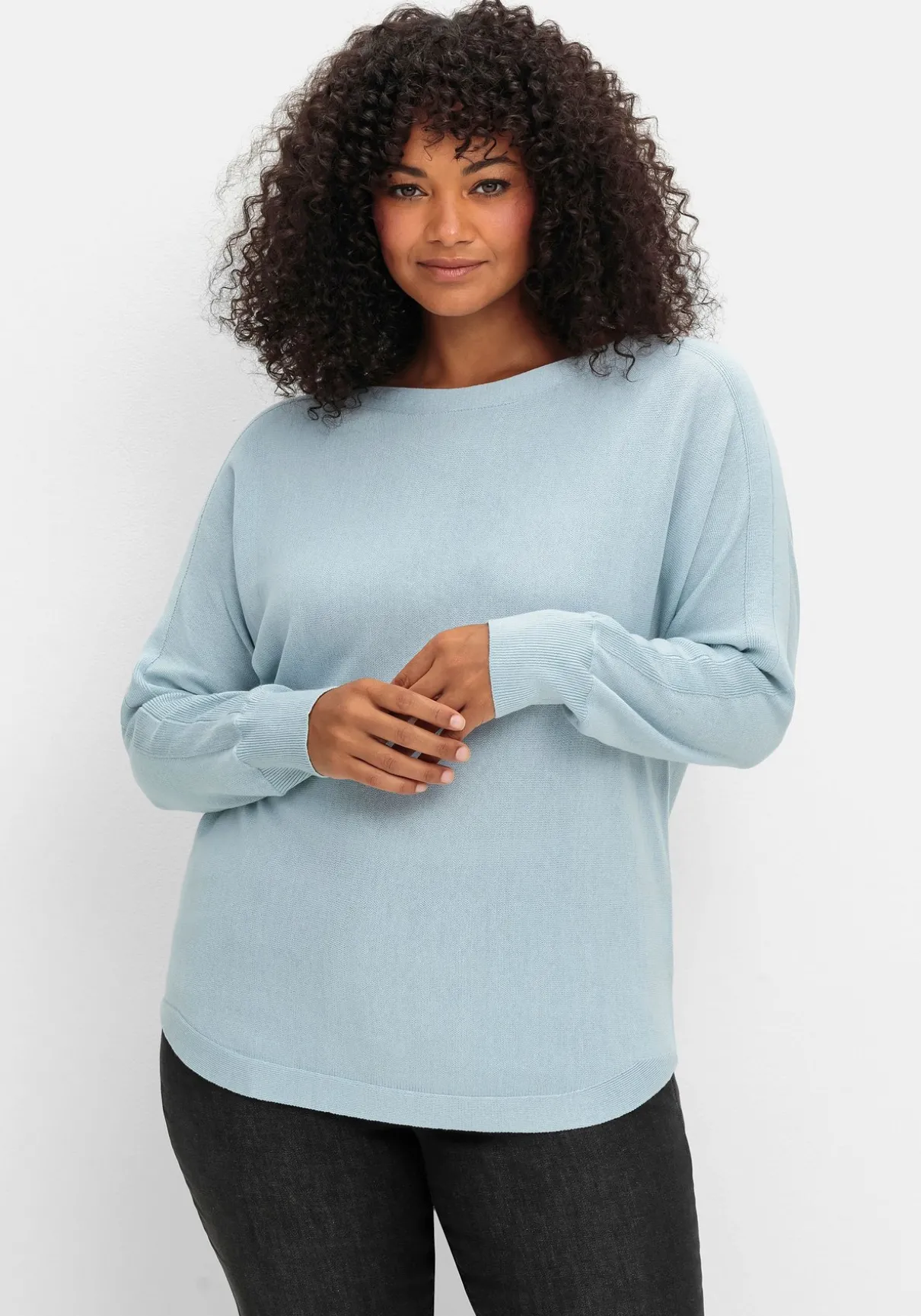 Pullover mit U-Boot-Ausschnitt