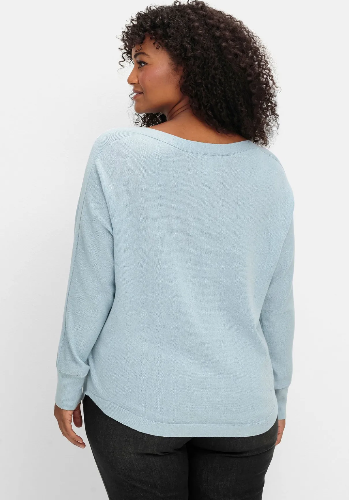 Pullover mit U-Boot-Ausschnitt