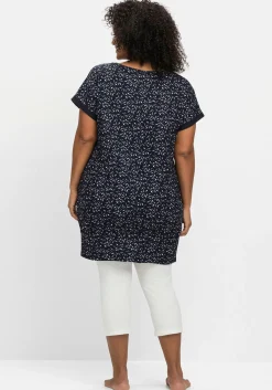 Relax-Shirtkleid mit Alloverdruck und breitem Saum