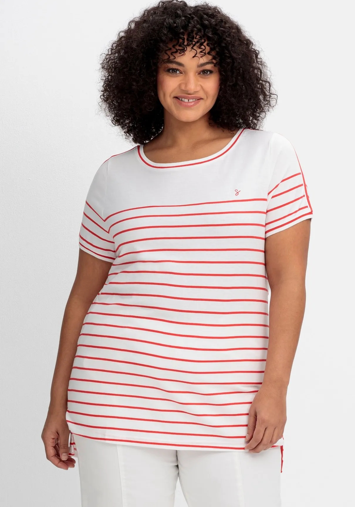 Ringelshirt mit Kontrastdetails