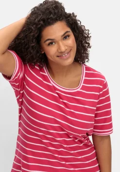 Ringelshirt mit verlängertem Halbarm