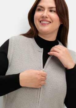 Ärmellose Strickweste mit Reißverschluss