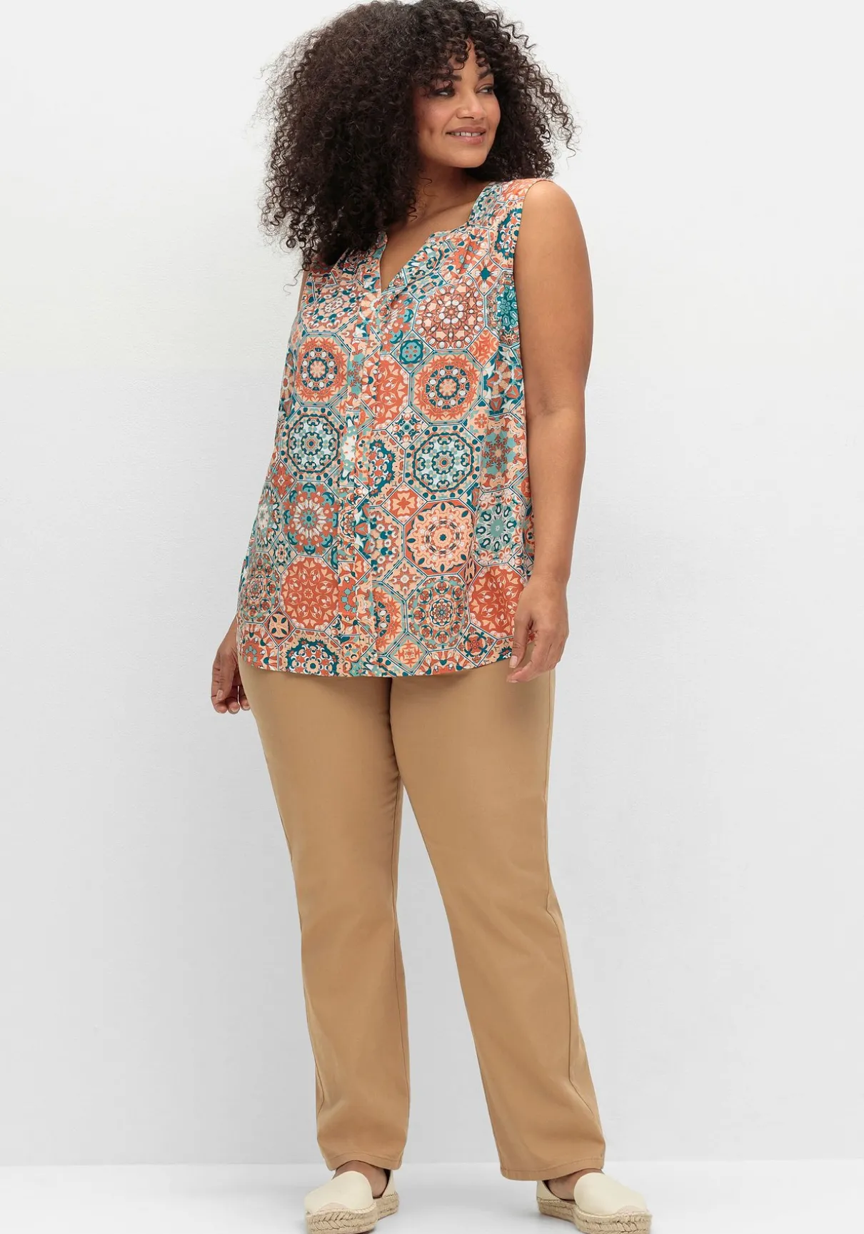 Ärmelloses Blusentop mit Mandala-Print