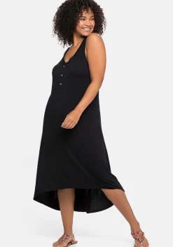 Ärmelloses Strandkleid, hinten länger als vorn