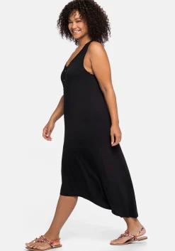 Ärmelloses Strandkleid, hinten länger als vorn