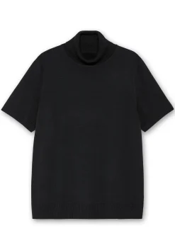 Rollkragenpullover mit kurzen Armen, in figurnaher Form