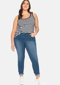 Schmale Jeans im Curvy-Schnitt SUSANNE