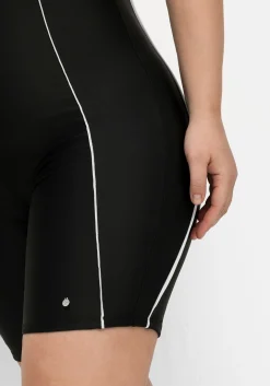 Schwimmanzug mit Reißverschluss und kurzem Bein