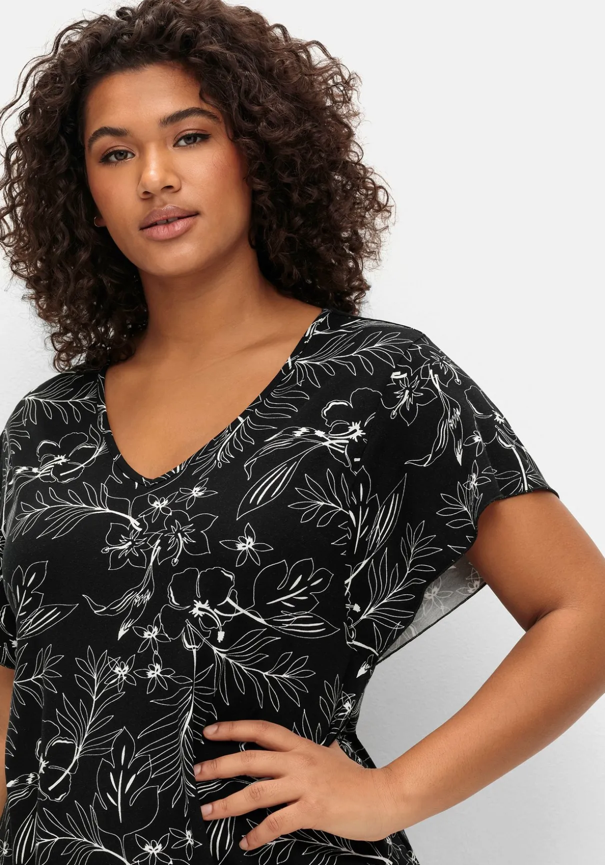 Set aus floralem Jerseyshirt und 3/4-Leggings