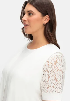 Set aus Spitzenshirt und Weste