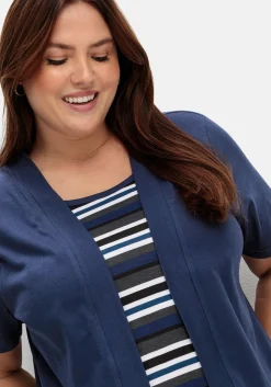 Shirt in 2-in-Optik, mit gestreiftem Einsatz