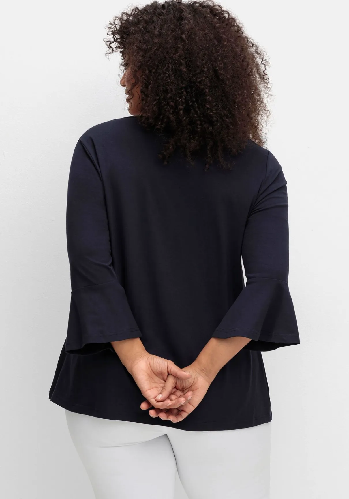 Shirt mit Biesen und Volantärmeln