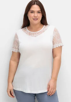 Shirt mit Einsätzen aus floraler Spitze, leicht tailliert