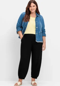 Shirt mit Faltenpartie am Stehkragen