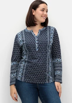 Shirt mit Minimalprint und Krempelärmeln