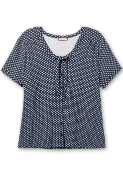 Shirt mit Pünktchen und Bindeband am Ausschnitt