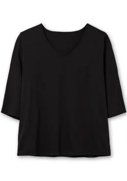 Shirt mit 3/4-Ärmeln und V-Ausschnitt