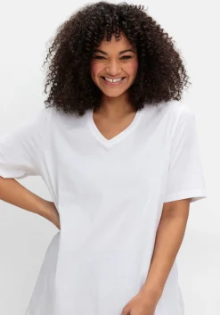 Shirt mit V-Ausschnitt, aus leichtem Jersey