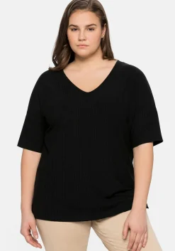 Shirt mit V-Ausschnitt, in Oversized-Form