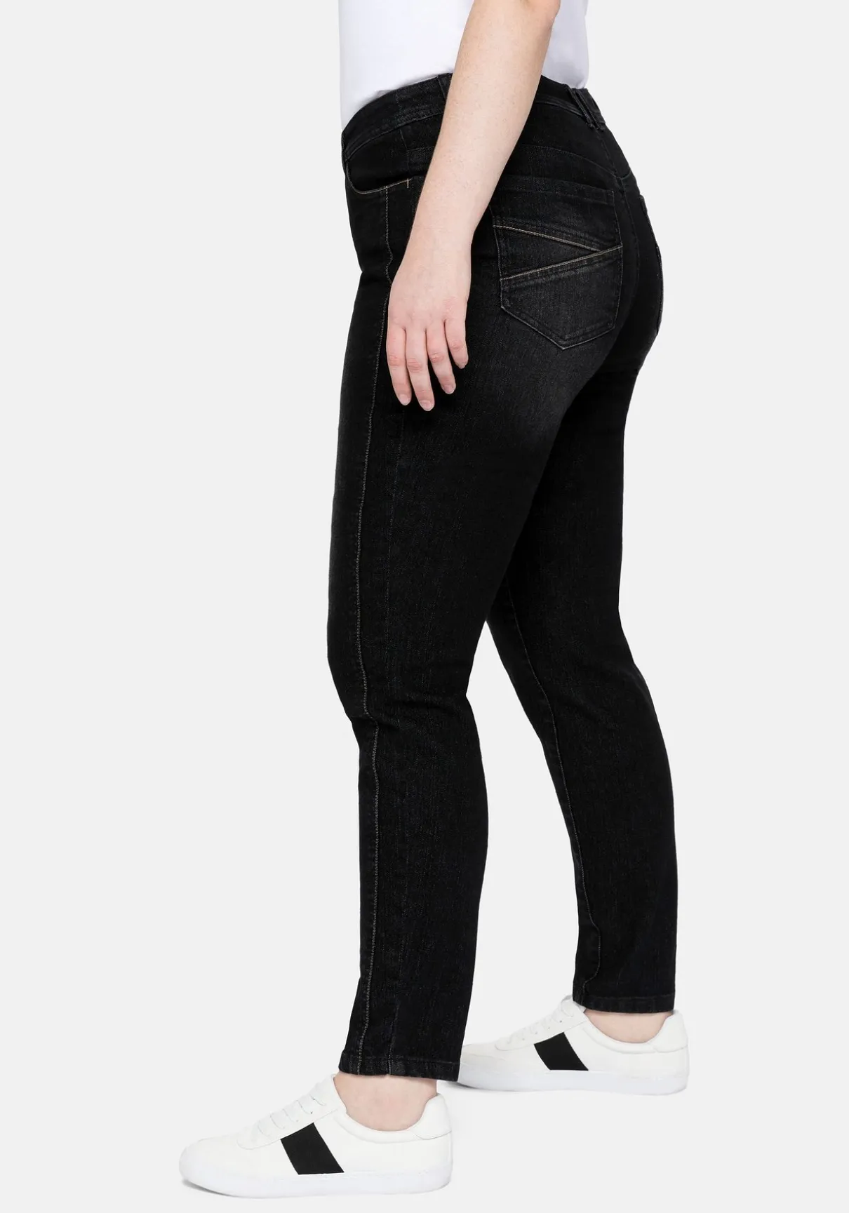 Slim Jeans mit vorverlegter Teilungsnaht