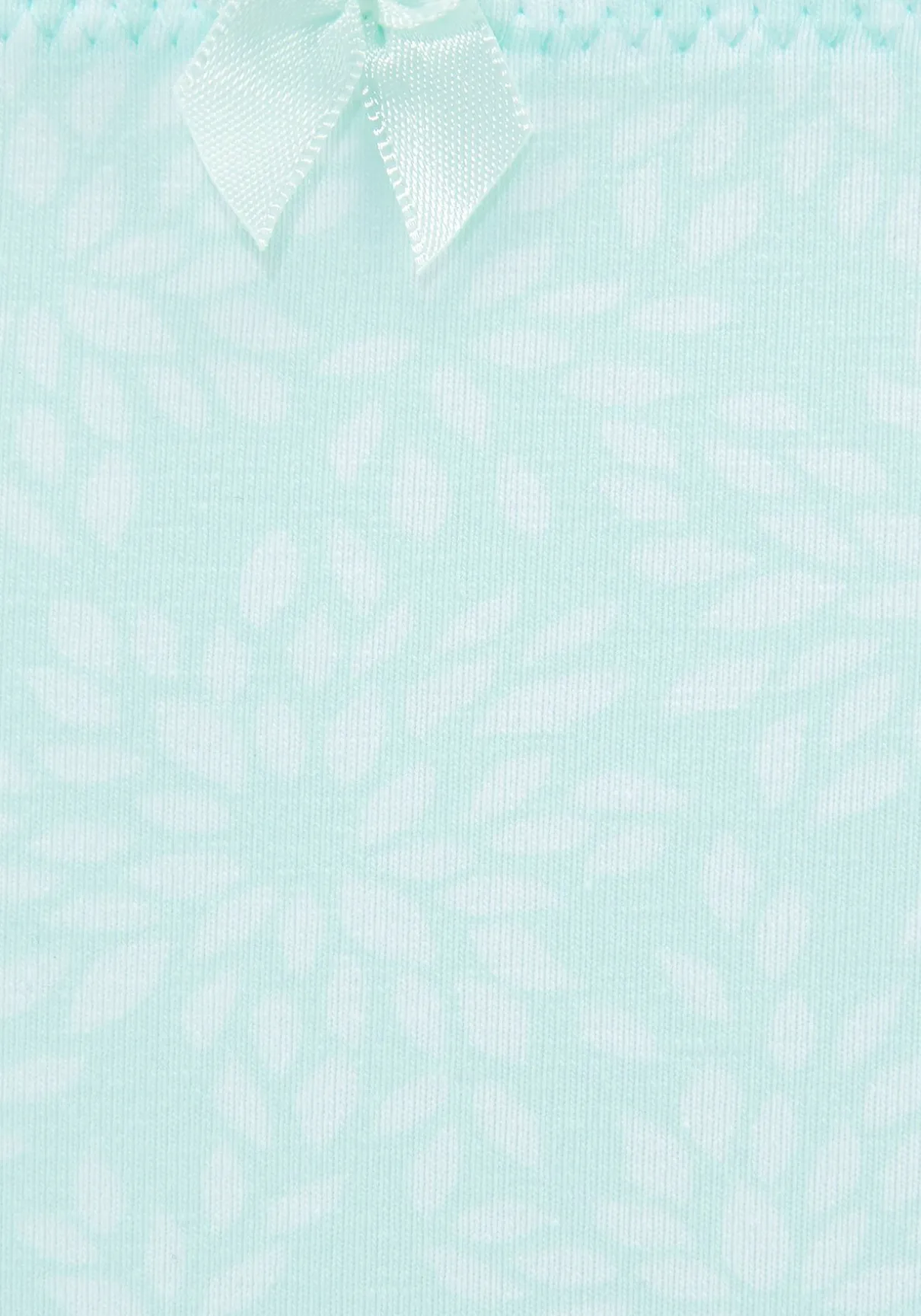 Slip in extrahohem Schnitt, aus Baumwolle