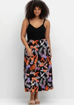 Sommerkleid mit Blumenprint, in Midilänge