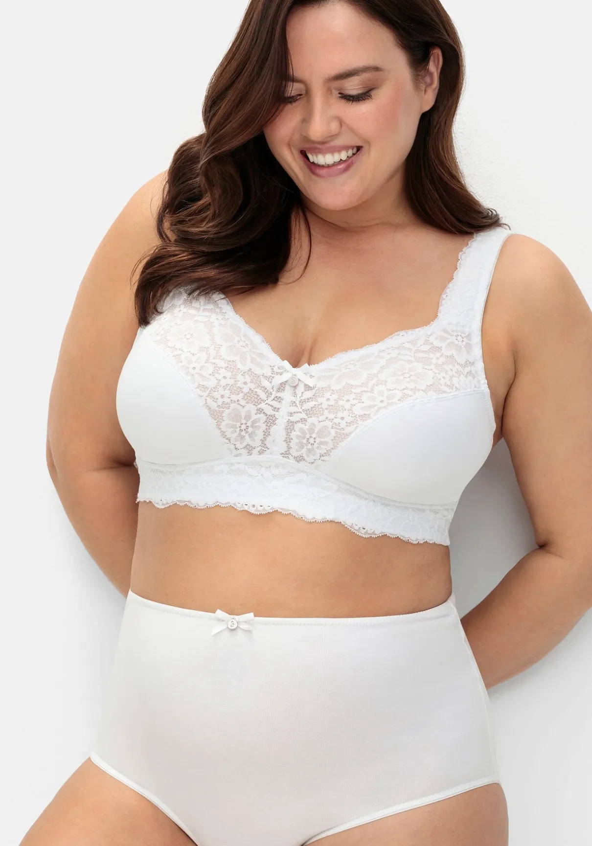 Spitzen-BH ohne Bügel, mit breitem Unterbrustband