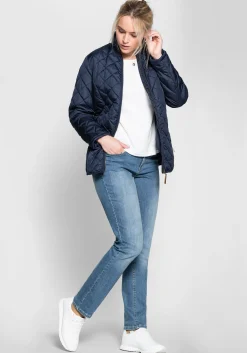 Steppjacke mit hoch schließendem Stehkragen