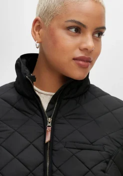 Steppjacke mit hoch schließendem Stehkragen