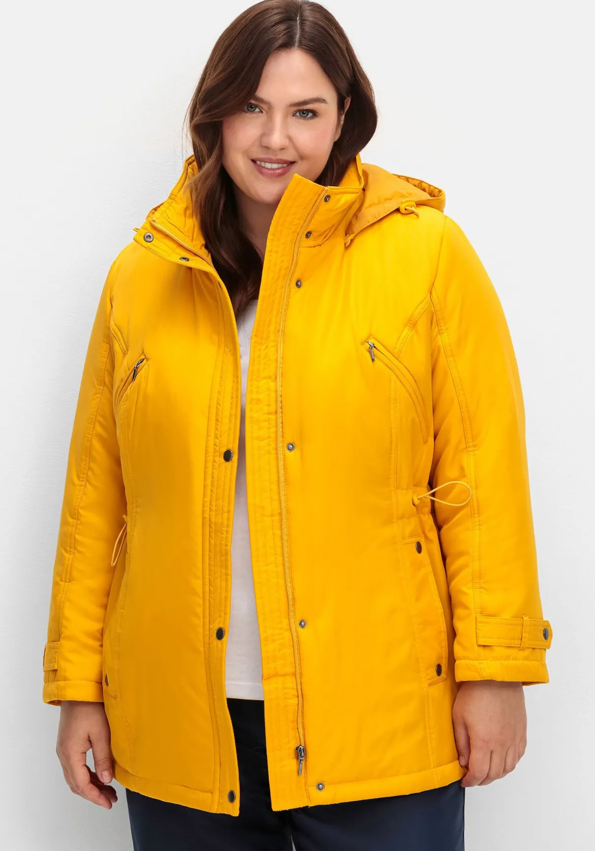 Steppjacke mit Tunnelzug in der Taille