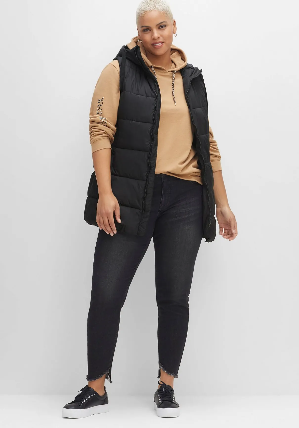 Steppweste in A-Linie, mit Kapuze und 2-Wege-Zipper