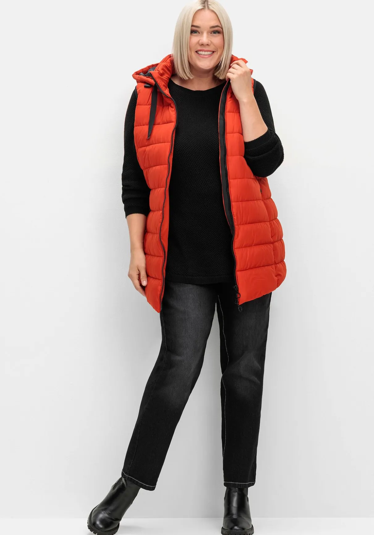 Steppweste mit abnehmbarer Kapuze