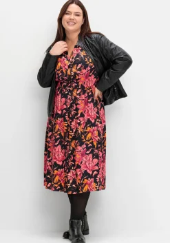 Stiefelette aus Leder mit Nietenbesatz