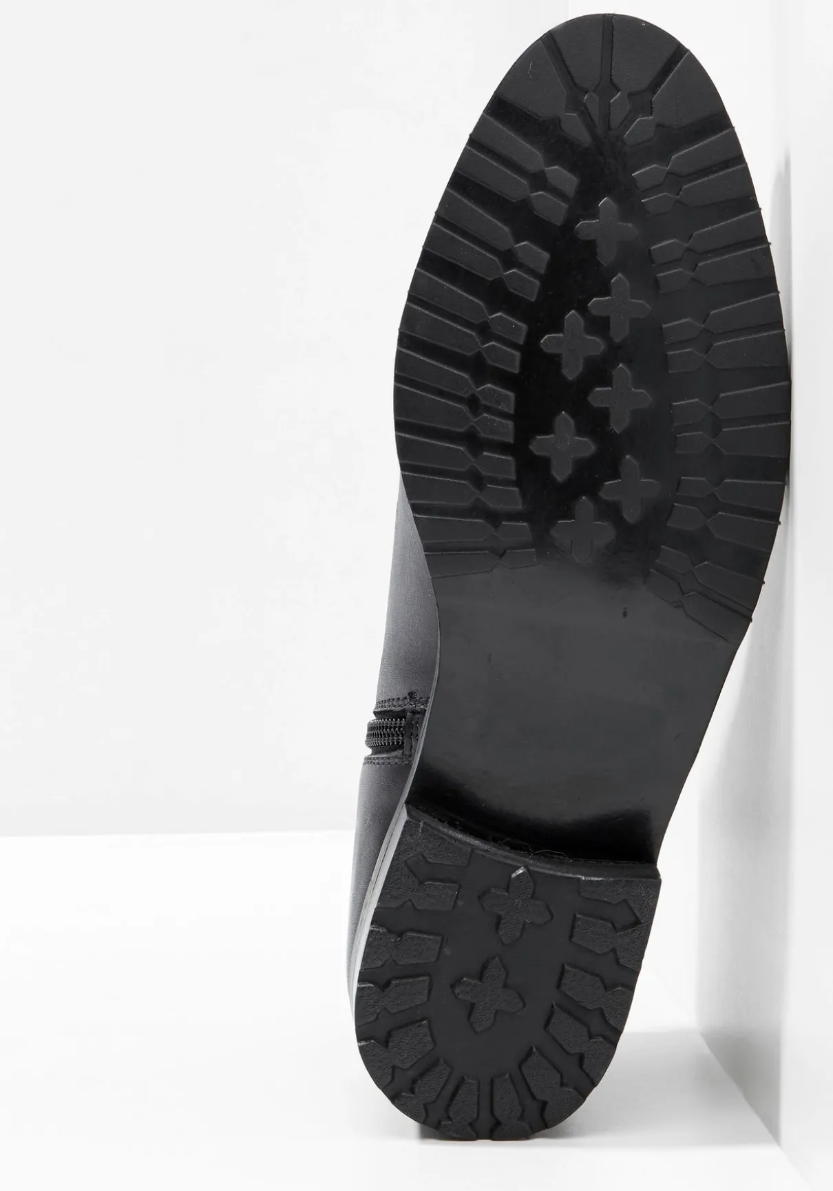 Stiefelette aus Rindsleder, mit Stretch-Einsatz