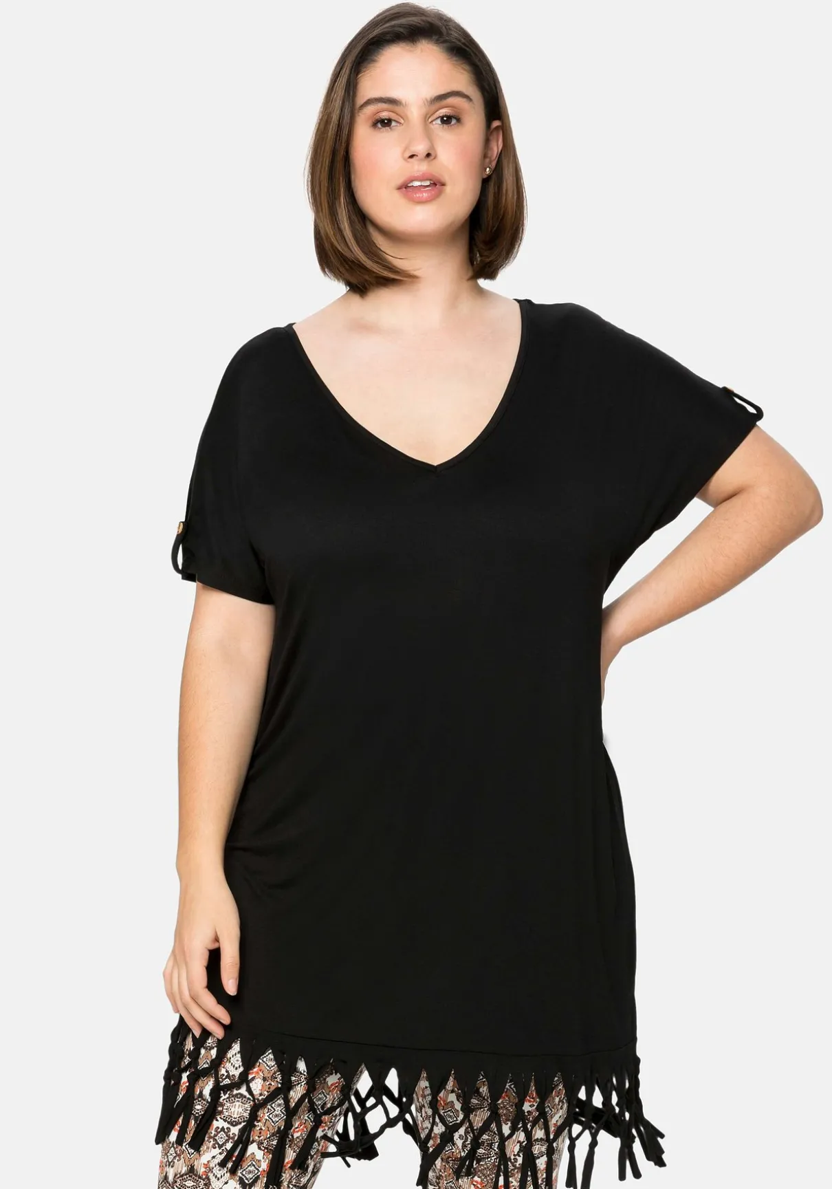 Strandshirt in Longform, mit Fransen am Saum