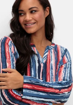 Streifenshirt im Batik-Look, mit Krempelärmeln