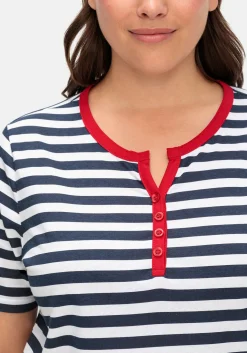 Streifenshirt mit kurzer Zierknopfleiste