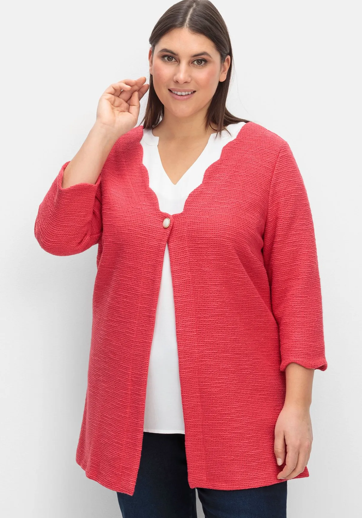 Strickjacke mit Knopfverschluss, aus Bouclé-Qualität