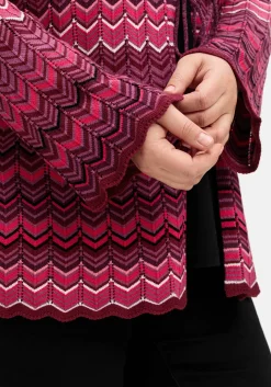 Strickjacke mit Trompetenärmeln, im Zickzackmuster