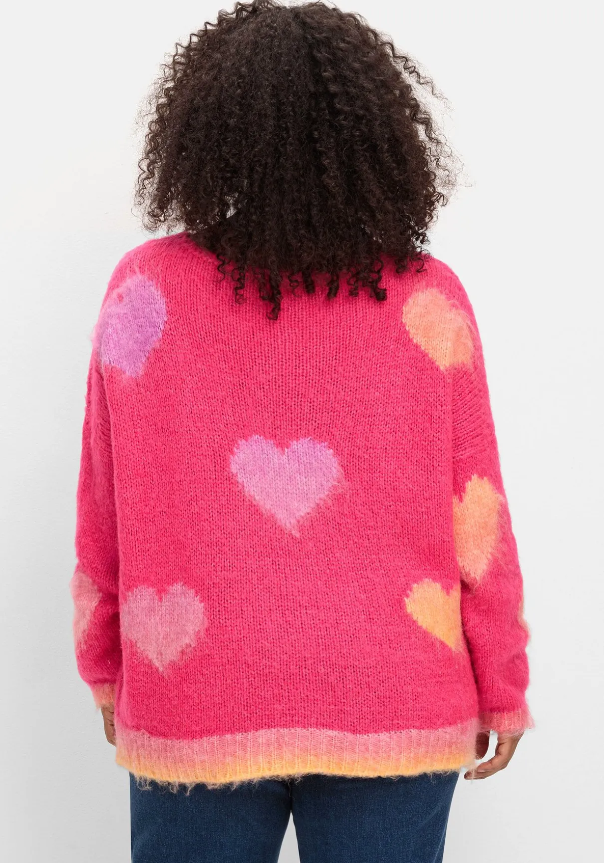 Strickpullover mit Herz-Intarsien, im Oversized-Schnitt